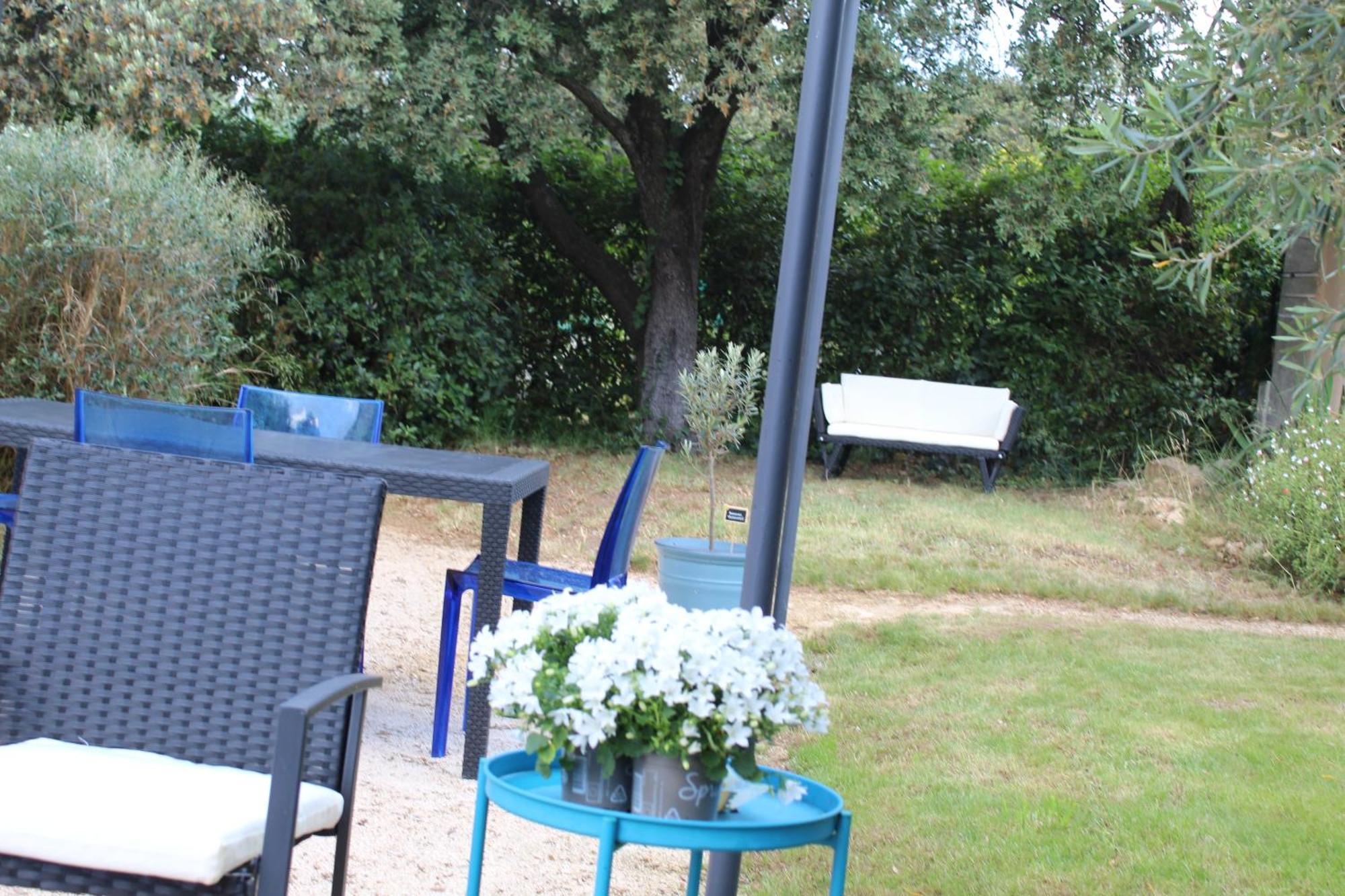 Villa Pierre Blanche Le Calme A 5Mn Du Centre Ville Nimes Exterior foto